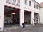 Neue Tore f&uuml;r das Feuerwehrhaus